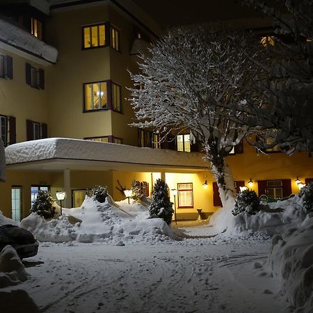 Gasthof Goldener Fisch Lienz Extérieur photo