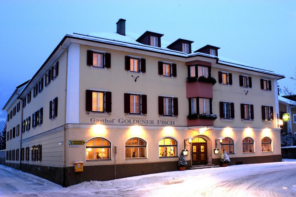 Gasthof Goldener Fisch Lienz Extérieur photo