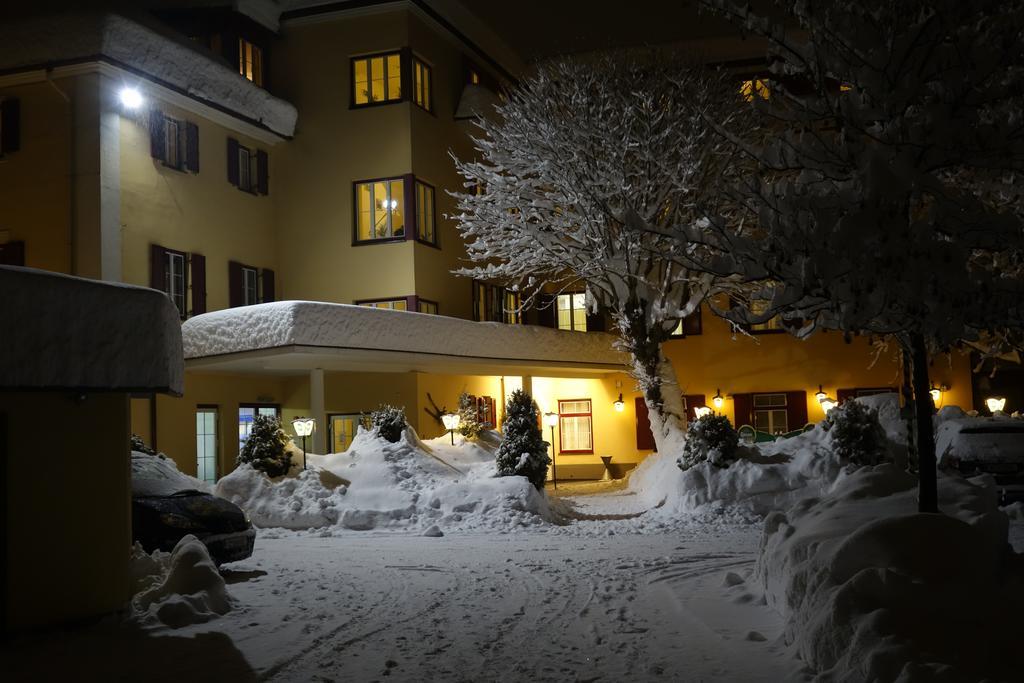 Gasthof Goldener Fisch Lienz Extérieur photo
