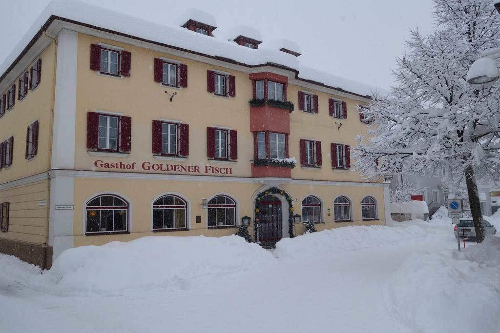 Gasthof Goldener Fisch Lienz Extérieur photo